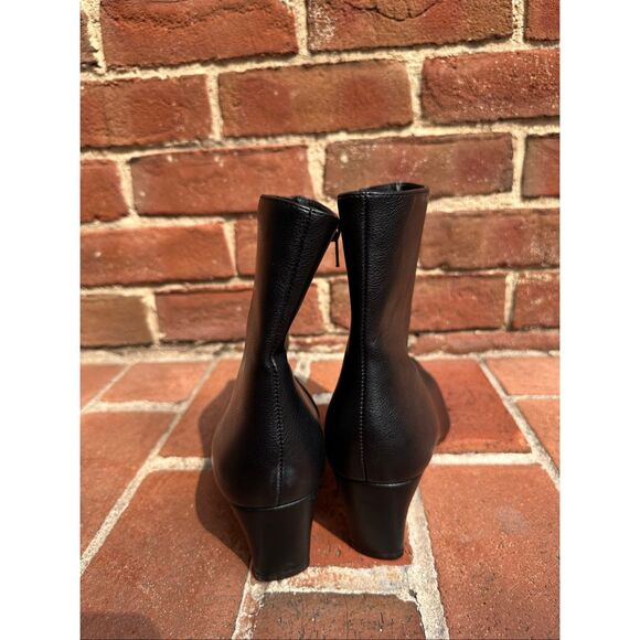 Ann Taylor Loft $156 Squared Pointy Toe Booties women's 10 NEW - Picture 7 of 12